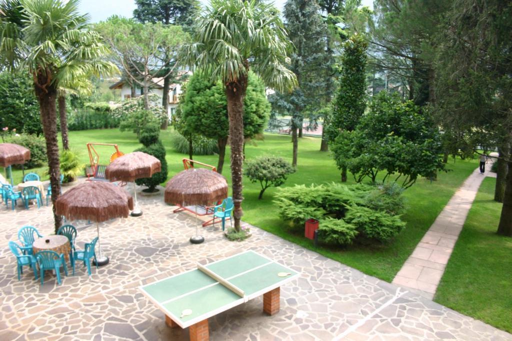 Hotel Castel Lodron Storo Exterior foto