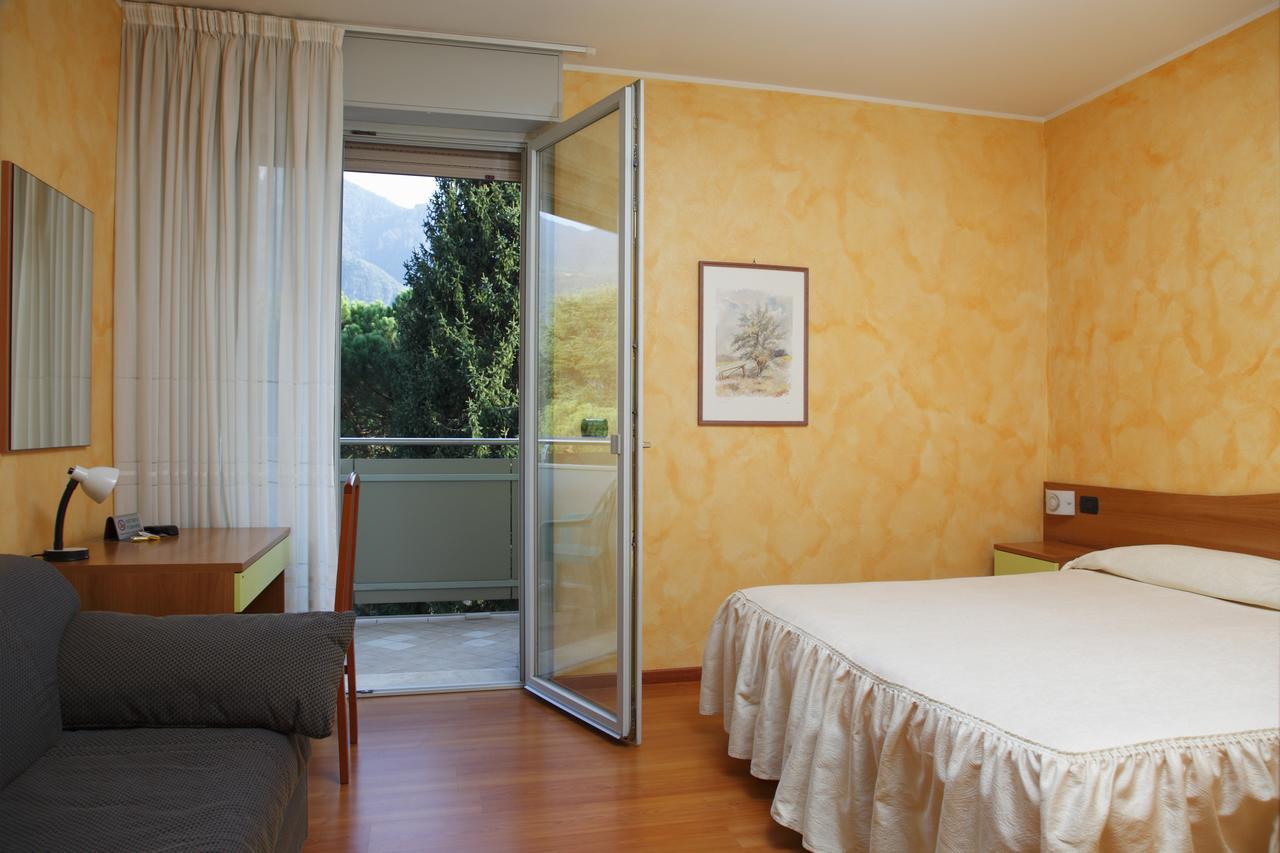 Hotel Castel Lodron Storo Exterior foto